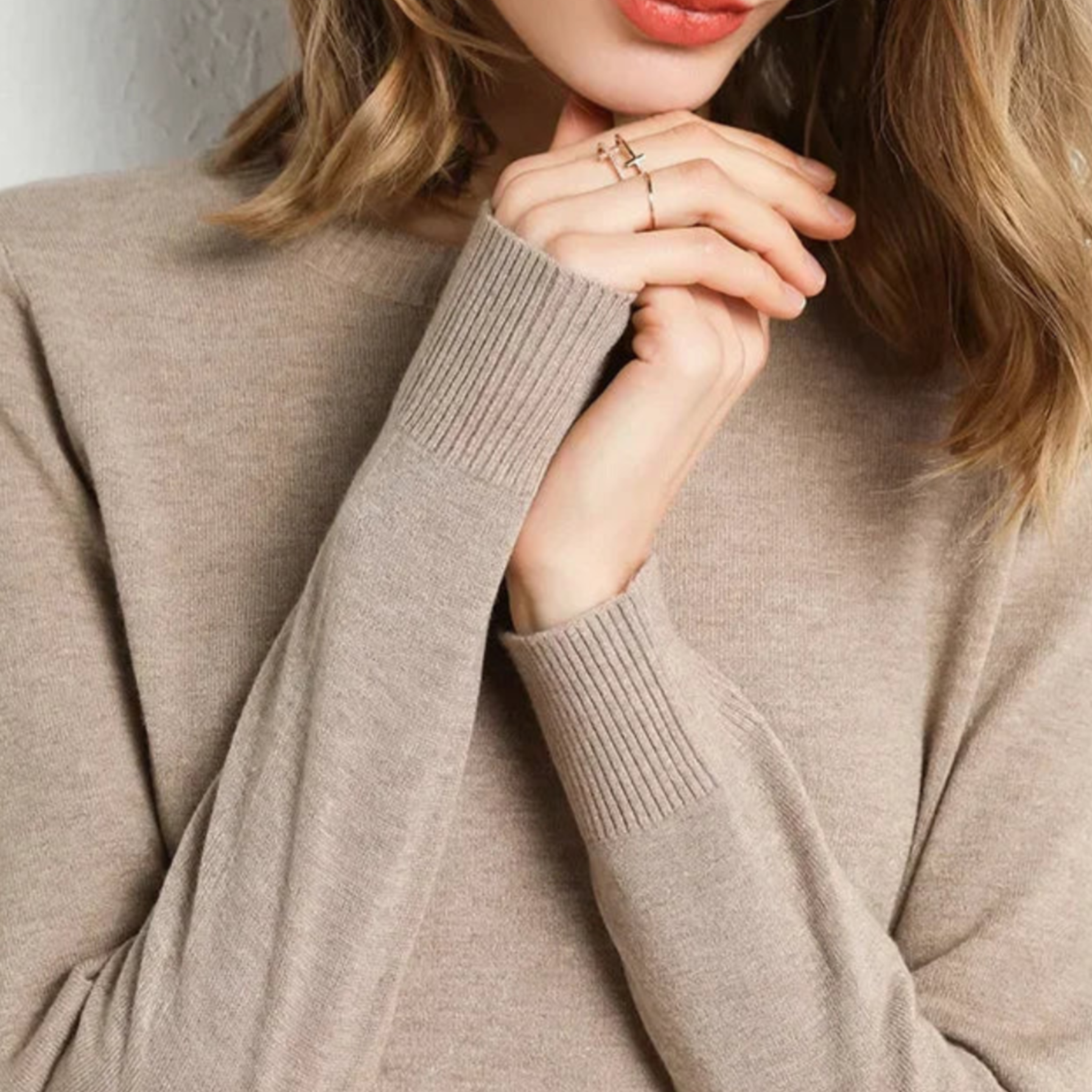 Riviera Paris™ | Pull confort en laine essentiel